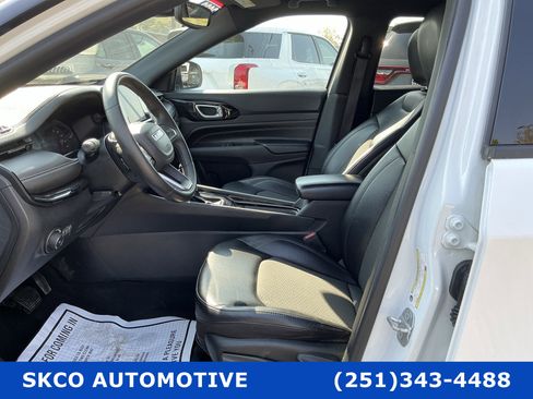 Used 2022 Jeep Compass Altitude image 11