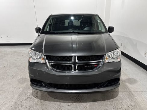 Used 2018 Dodge Grand Caravan SE image 10
