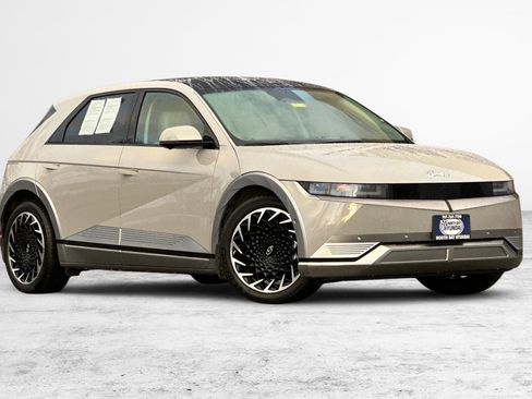 Used 2023 Hyundai Ioniq 5 Limited w/ Cargo Package image 2