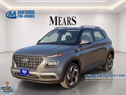 Used 2025 Hyundai Venue SEL