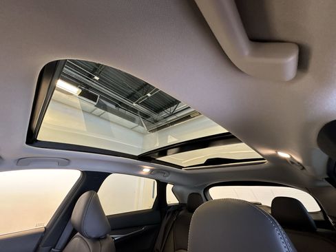 New 2025 INFINITI QX50 Luxe image 21