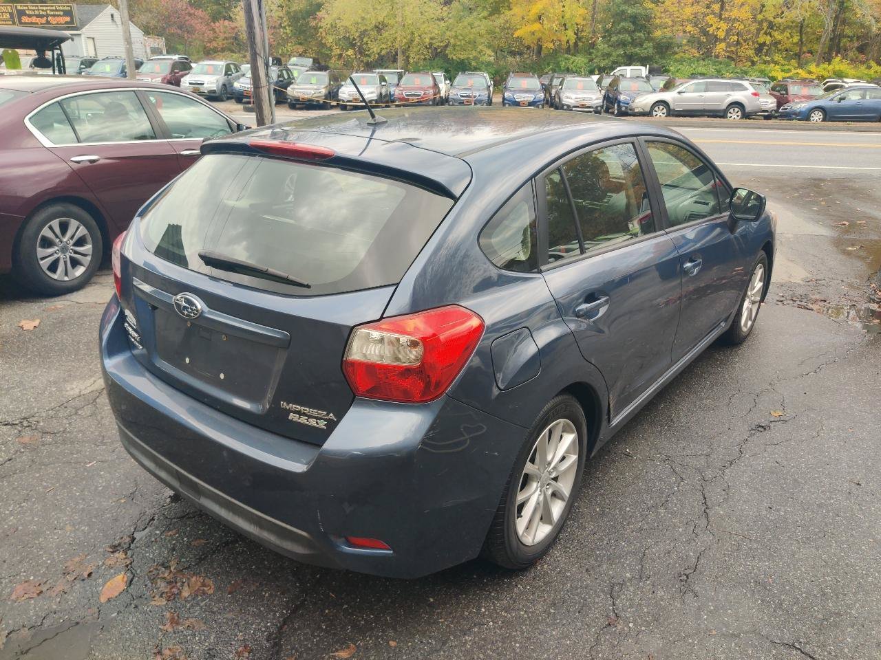 Used 2013 Subaru Impreza 2.0i Premium w/ All-Weather Pkg AWD/4WD image 6