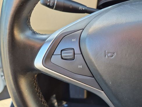 Used 2013 Tesla Model S Performance RWD image 11