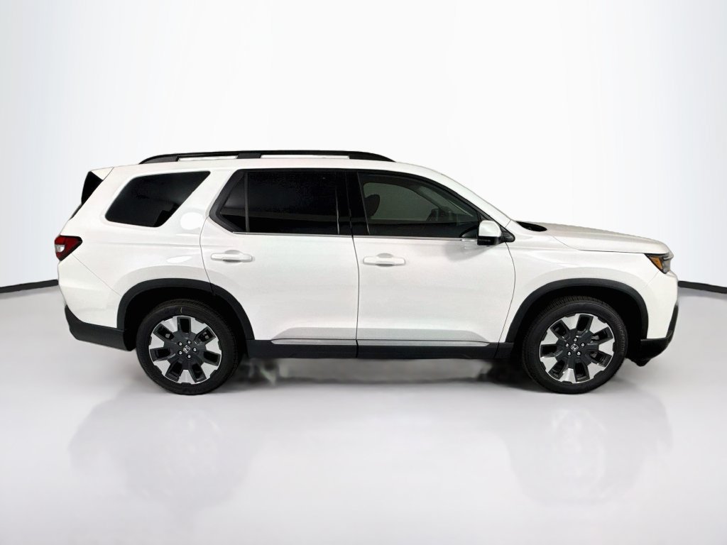 New 2026 Honda Pilot Elite image 4