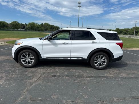 Used 2020 Ford Explorer Limited AWD/4WD image 6