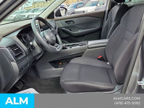 Used 2023 Nissan Rogue S AWD/4WD image 6