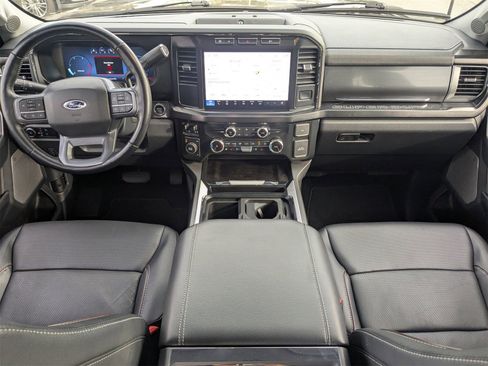 Used 2023 Ford F450 Lariat image 15