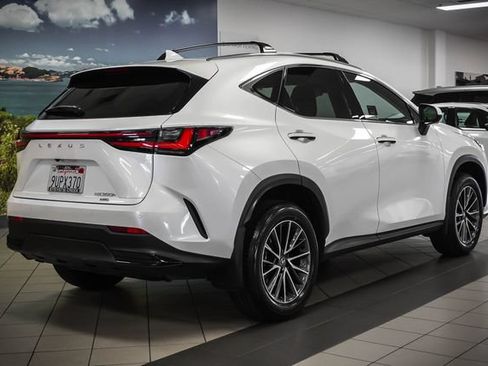 Used 2025 Lexus NX 350h AWD w/ Accessory Package (2T) image 6