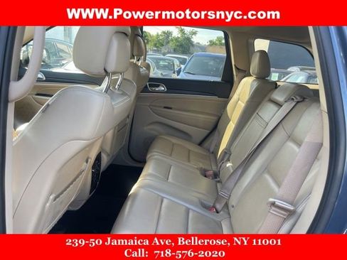 Used 2021 Jeep Grand Cherokee Limited w/ Luxury Group II image 27