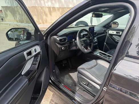 Used 2023 Ford Explorer ST w/ Equipment Group 401A AWD/4WD image 14