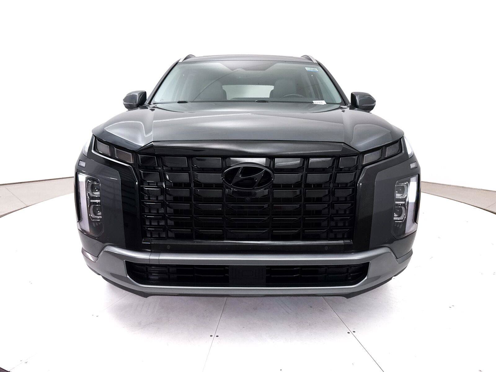 Used 2024 Hyundai Palisade SEL w/ Premium Package FWD image 16