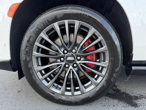 Used 2024 Cadillac Escalade V w/ LPO, Floor Liner Package image 28