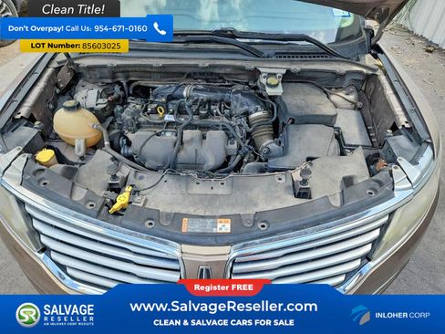 Used 2018 Lincoln MKC Premiere FWD image 16