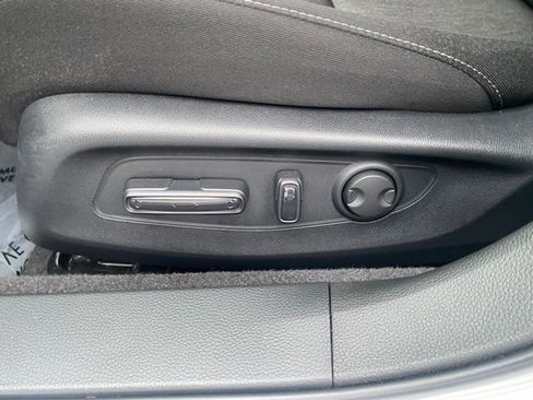 Certified 2023 Honda Accord EX image 22