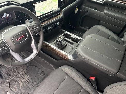New 2026 GMC Sierra 1500 Elevation w/ Preferred Package AWD/4WD image 10