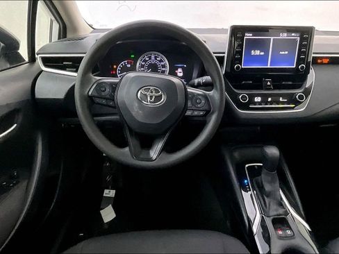 Used 2020 Toyota Corolla LE w/ LE Premium Package image 8
