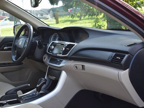 Used 2014 Honda Accord EX-L image 16