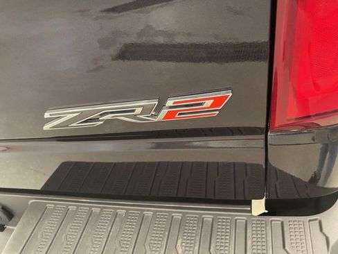 Used 2022 Chevrolet Silverado 1500 ZR2 w/ Technology Package image 31