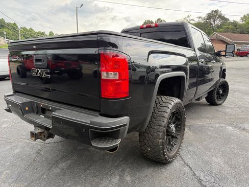 Used 2016 GMC Sierra 2500 Denali w/ Duramax Plus Package AWD/4WD image 56