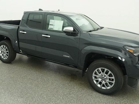 New 2026 Toyota Tacoma Limited AWD/4WD image 19