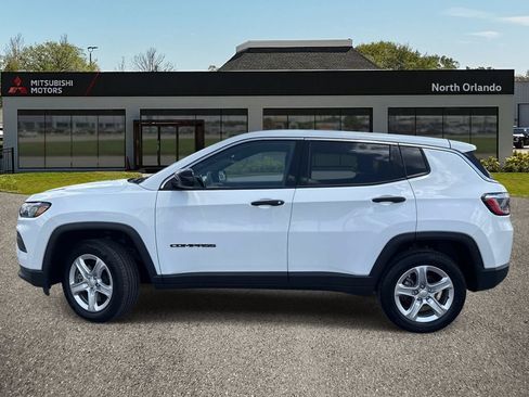 Used 2023 Jeep Compass Sport AWD/4WD image 2