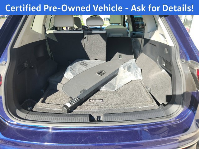 Certified 2023 Volkswagen Tiguan SE w/ Panoramic Sunroof Package AWD/4WD image 21