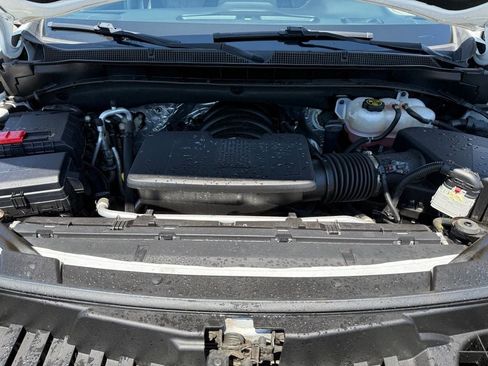 Used 2024 Chevrolet Suburban RST w/ Luxury Package AWD/4WD image 11