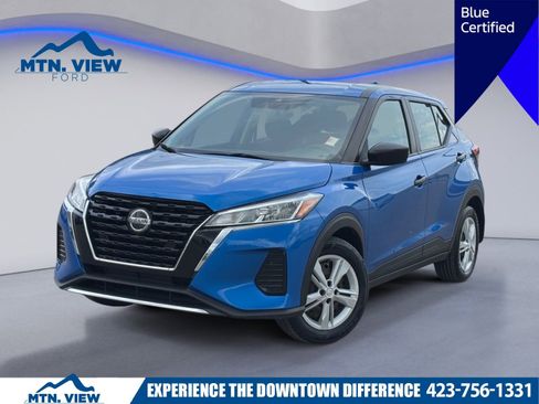 Used 2021 Nissan Kicks S FWD image 1