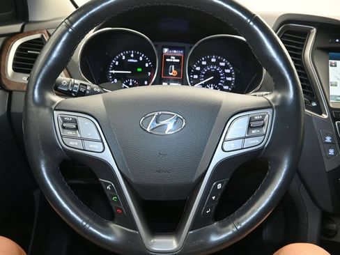Used 2018 Hyundai Santa Fe Sport w/ 2.0T Ultimate Tech Package 05 FWD image 13