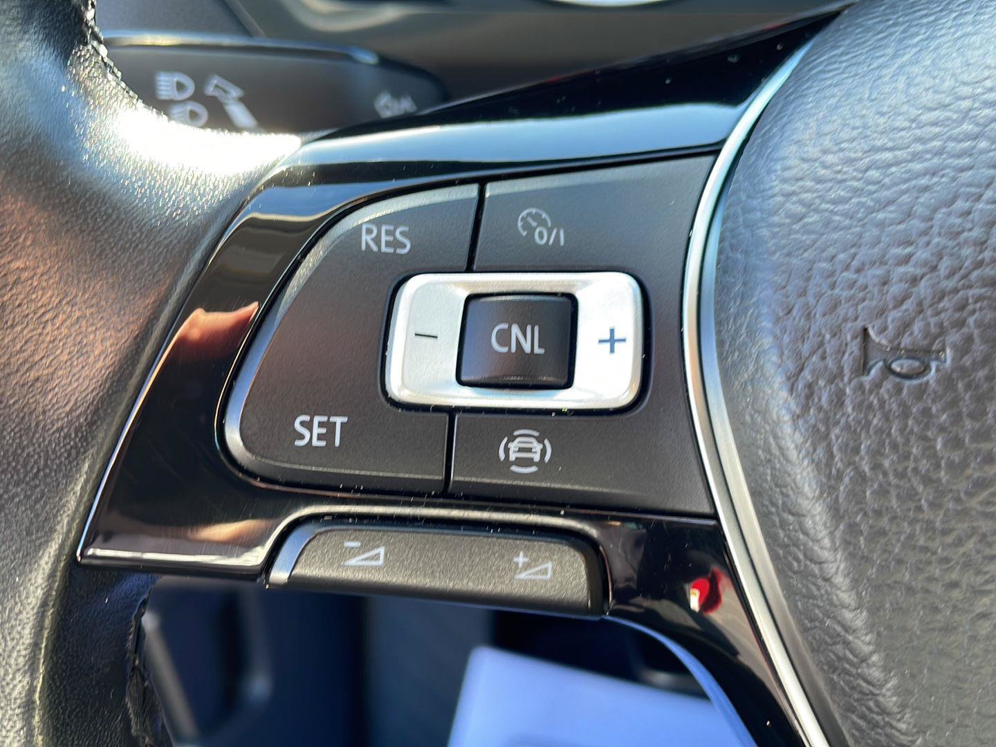 Used 2019 Volkswagen Tiguan S AWD/4WD image 15