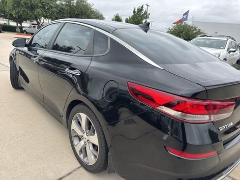 Used 2019 Kia Optima S FWD image 4