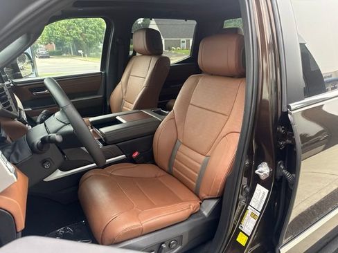 Used 2025 Toyota Tundra 1794 Edition AWD/4WD image 10