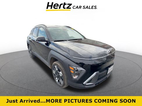 Used 2025 Hyundai Kona SEL image 1