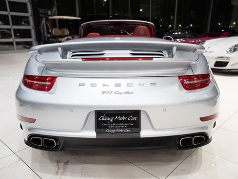 Used 2014 Porsche 911 4 Cabriolet image 3