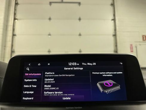 Used 2022 Kia Telluride SX w/ SX Prestige Package AWD/4WD image 35