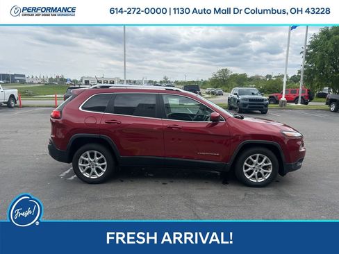 Used 2015 Jeep Cherokee Latitude FWD image 3