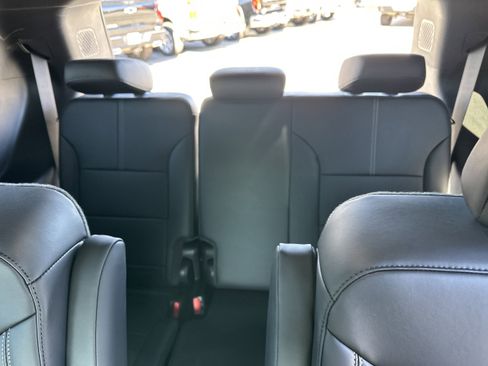 Used 2026 GMC Acadia Elevation w/ Elevation Premium Package image 26