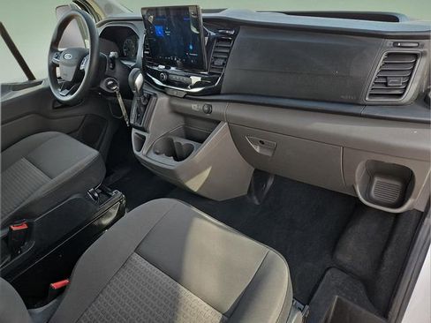 Used 2023 Ford Transit 350 XLT image 12