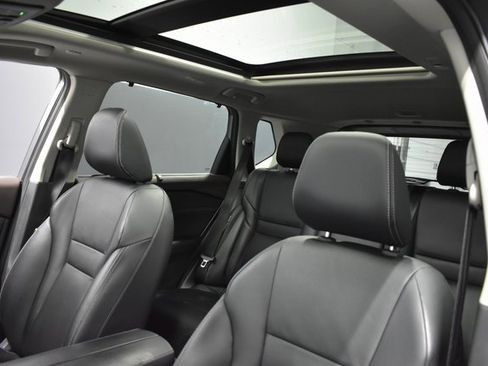 Certified 2023 Nissan Rogue SL w/ SL Premium Package image 16