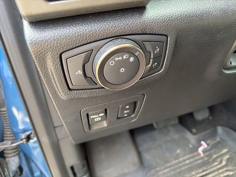 Used 2019 Ford F150 Raptor w/ Equipment Group 802A Luxury AWD/4WD image 12