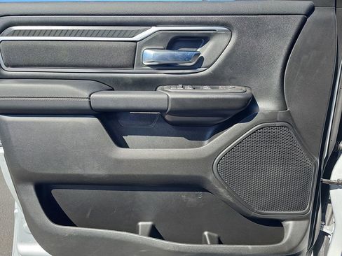 New 2026 RAM 1500 4x4 Crew Cab image 27