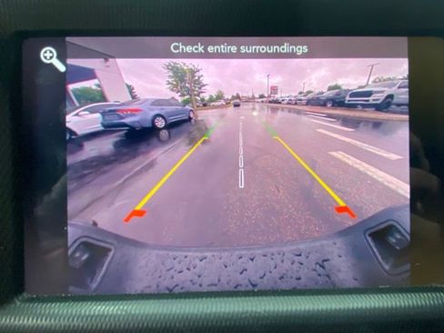 Used 2022 Jeep Gladiator Sport image 22