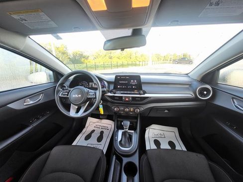 Used 2023 Kia Forte LXS image 14