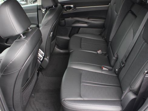 New 2026 Kia Sorento S image 19