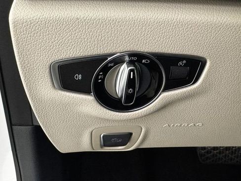 Used 2023 Mercedes-Benz E 350 Sedan image 28