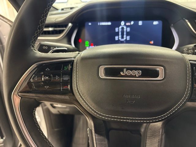 Used 2023 Jeep Grand Cherokee L Overland AWD/4WD image 14