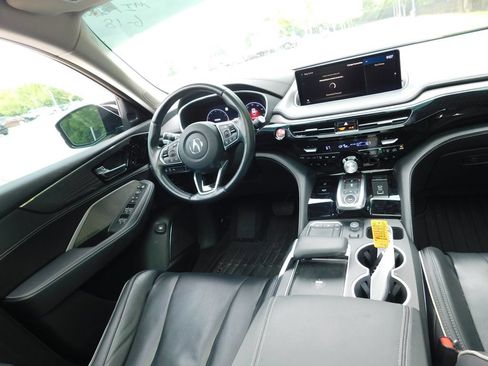 Used 2023 Acura MDX SH-AWD w/ Advance Package image 7