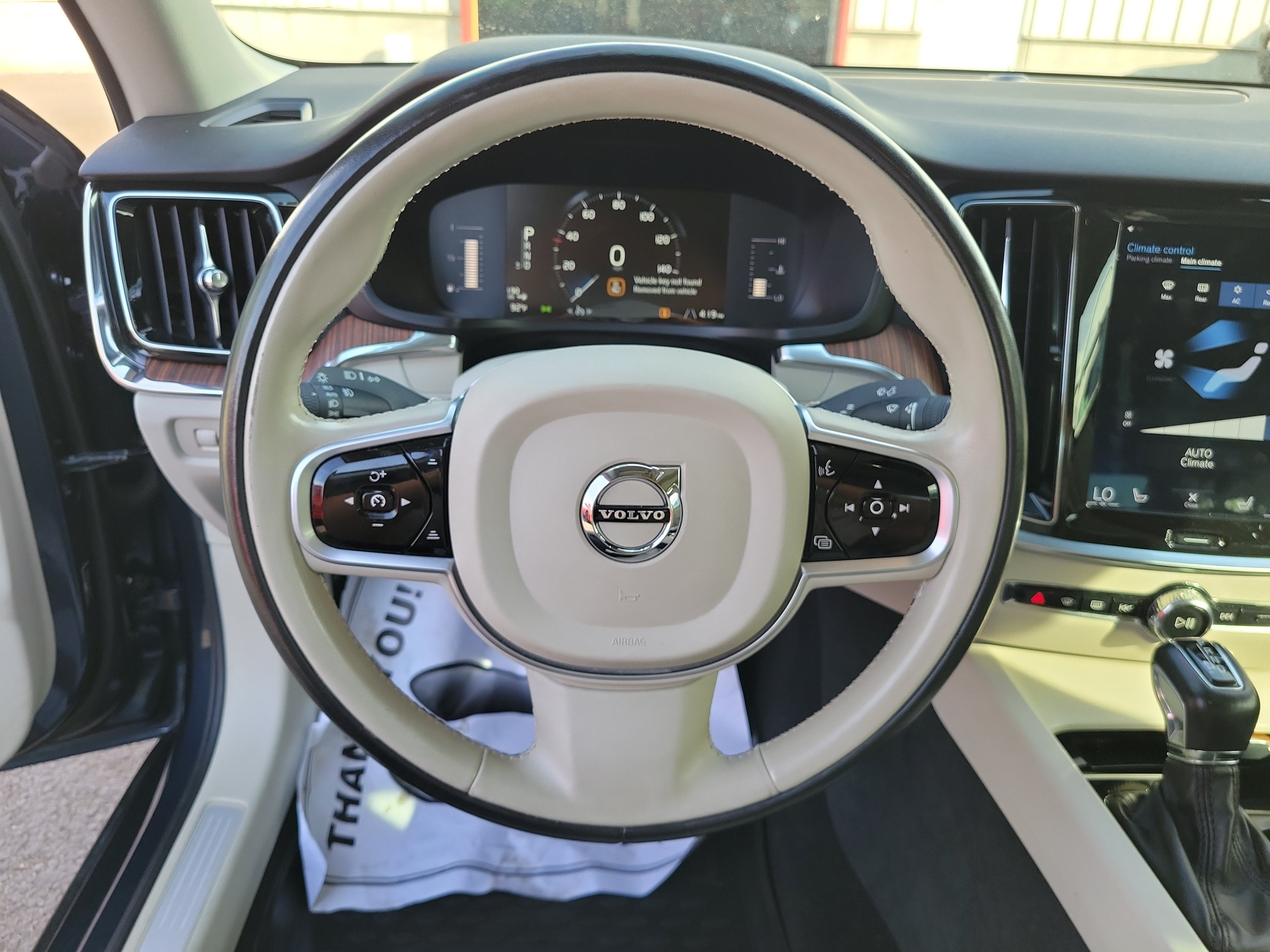 Used 2019 Volvo S60 T5 Momentum w/ Premium Package FWD image 22