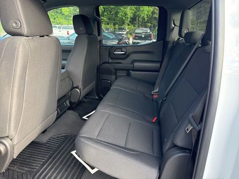 Used 2024 GMC Sierra 1500 Pro w/ Graphite Edition AWD/4WD image 9