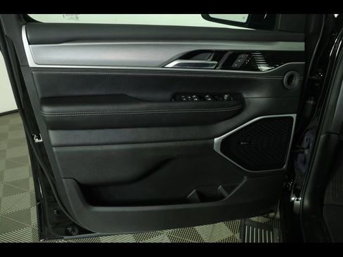 New 2026 Jeep Grand Wagoneer Limited AWD/4WD image 20